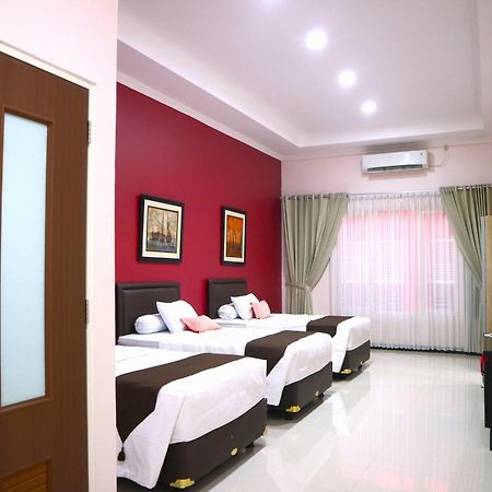 Penginapan Rsud Rt Notopuro Sidoarjo Exterior photo
