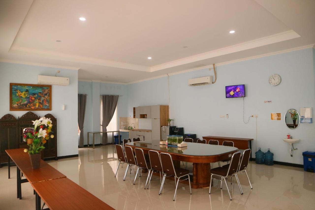 Penginapan Rsud Rt Notopuro Sidoarjo Exterior photo